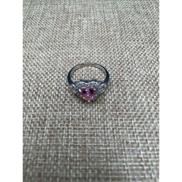 Bundle of 3 Heart Stone Rings Valentines Theme Pink and Red with Rhinestone Cute - Picture 6 of 13